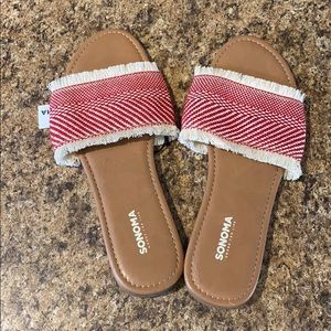 Sonoma women’s slide  sandals 10 red